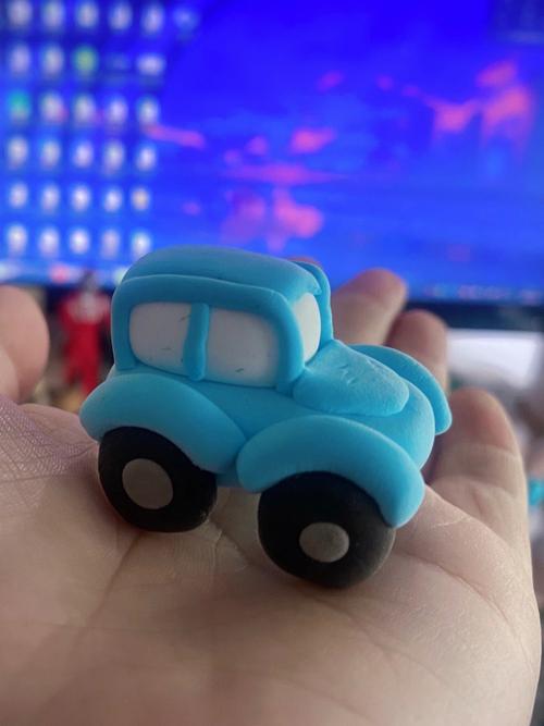 橡皮泥手工汽车制作