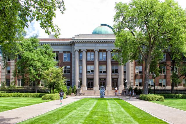 国外容易考研的大学