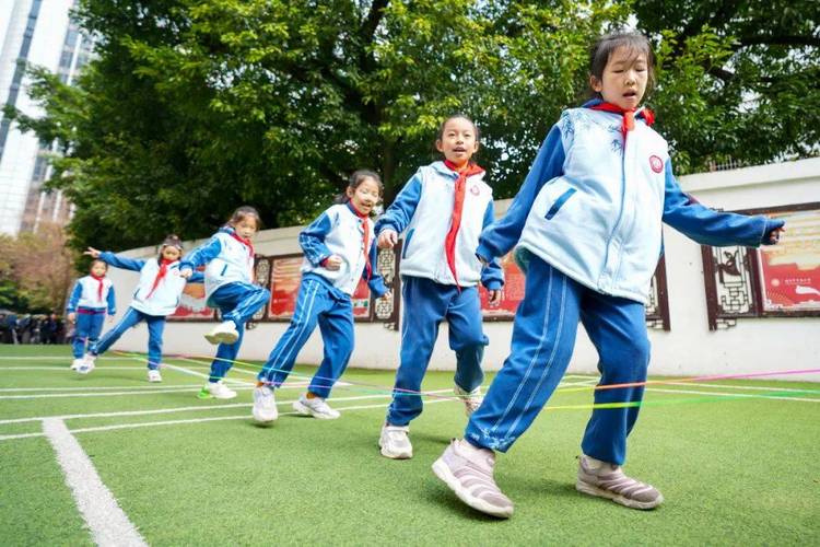 12年义务教育试点城市绍兴