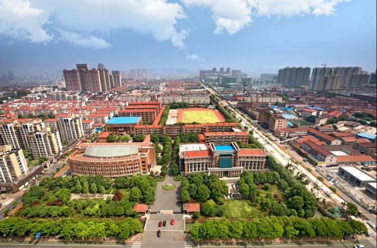 石家庄华文学校是公办学校还是民办学校