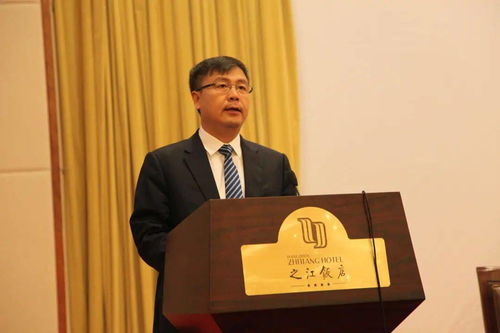 一信泰人寿新篇章董事会的智慧变革

**