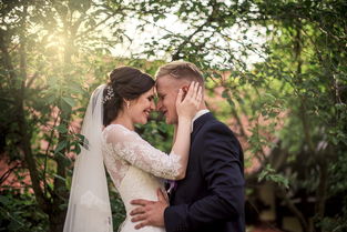 婚姻中的意外发现，女子婚后翻丈夫包，揭开抗艾滋病药物的秘密